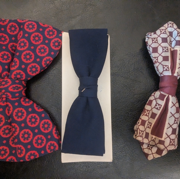 Vintage 1950s Clip on Bowtie Wembley Ormond Royal-Rust - Picture 1 of 10
